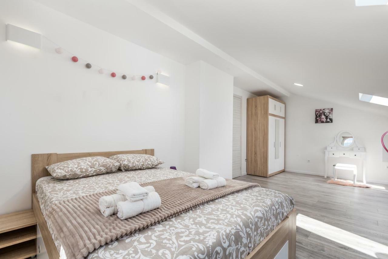 Luxury Apartment La Es Marčelji Exterior foto